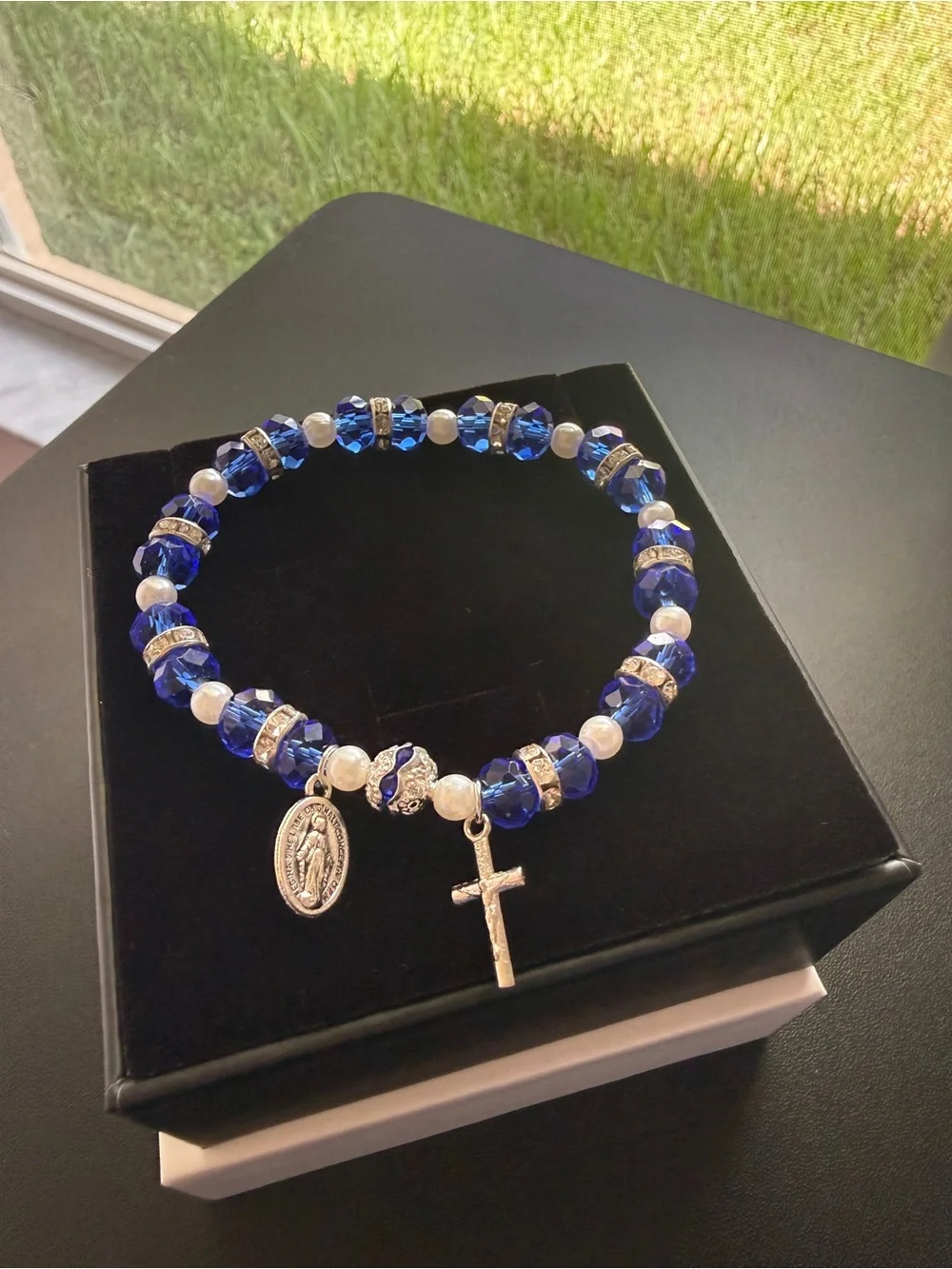 Women’s Blue Crystal Rosary Charm Bracelet Stretch One Size Virgin Mary Cross OS